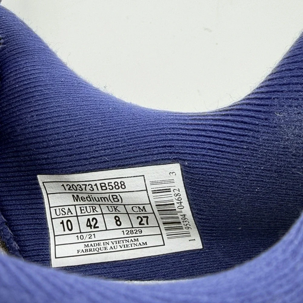 Brooks launch women